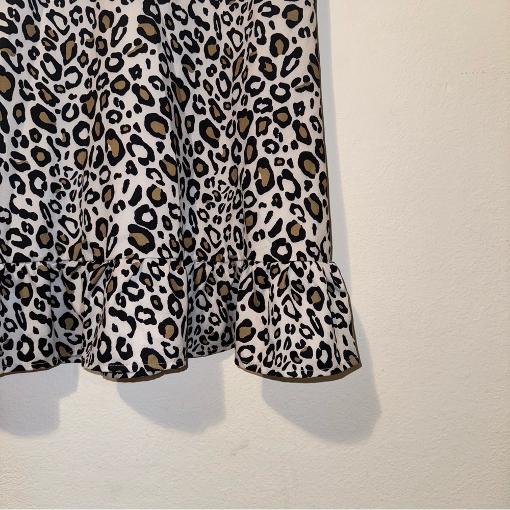 Beautiful Cheetah Print Dress - Picture 3 of 7